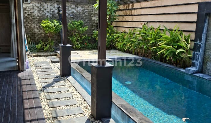 Villa Cantik Siap Huni Lokasi Dekat Fasilitas Umum