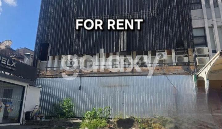 Ruko Gandeng 3 Strategis di Dewi Sri Legian Kuta Badung, Bali