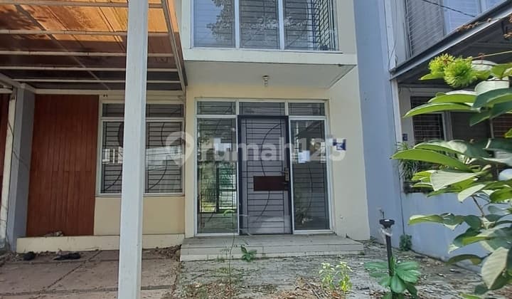 For Sale Quickly, Spacious House in Talaga Bestari Cluster Tangerang