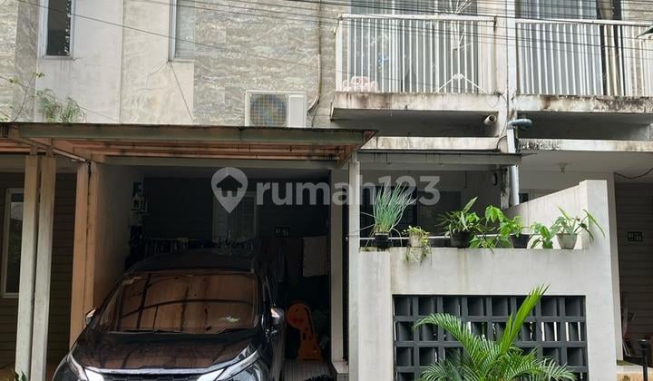 Dijual Rumah Hadap Taman Palem Kuning Talaga Bestari Tangerang