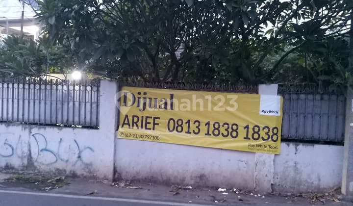 Turun Harga... Rumah Asri di Jl Griya Wartawan, Cipinang Muara, Dekat Dengan Samsat Jaktim, Lt459m2, Lb 200m2, Hub 0813xxxx Satu Delapan Tiga Delapan