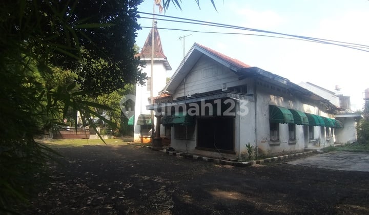 Dijual Kavling di Jl Teuku Umar, Menteng, Luas 2975m2, HGB 20 Tahun, Bisa dibangun 8 lantai, Hub: 0813-Satu Delapan Tiga Delapan-Satu Delapan Tiga Delapan