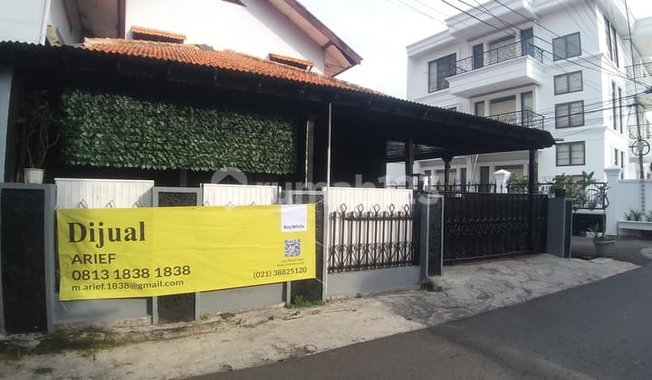Rumah Strategis di Palbatu, Menteng Dalam, Hoek, Cocok untuk Hunian maupun untuk Investasi