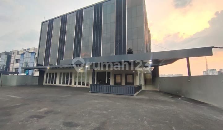 Office Building 6 Lantai Harga Ruko di Jl Dewi Sartika, Jaktim, Hub 0813xxxxxxxx
