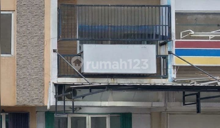 Ruko Murah Hadap Boulevard Kota Wisata Cibubur