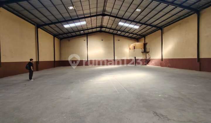 Disewakan Gudang Cipondoh Siap Pakai