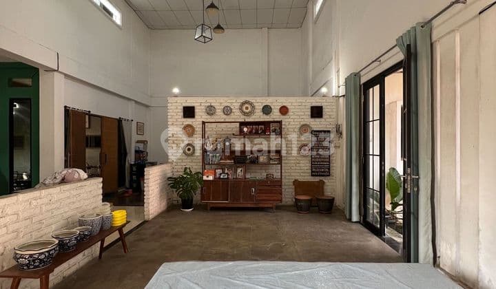 Dijual rumah "Open Space" Ciputat - Serpong