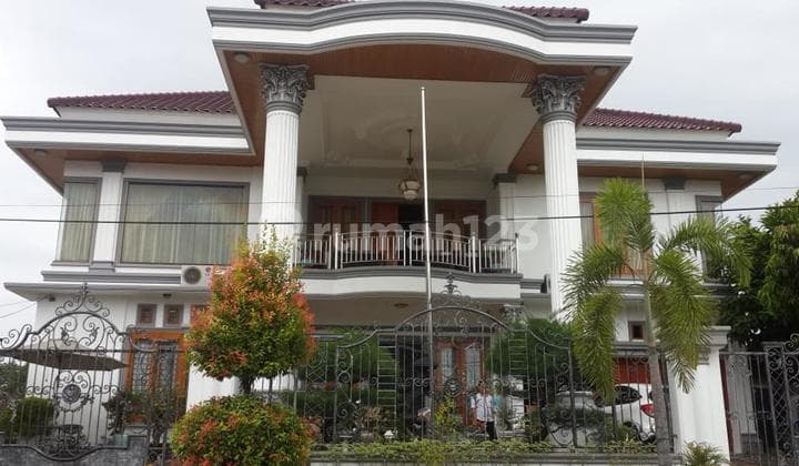 Dijual Rumah Mewah Di Tengah Kota