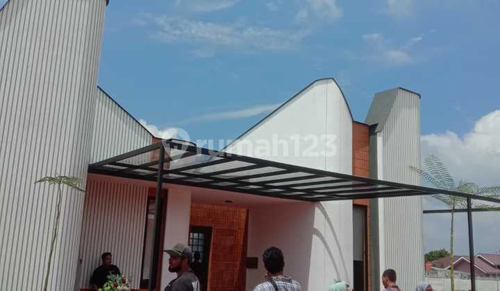 Rumah Cluster Casaville Minimalis Modern Dekat Kampus