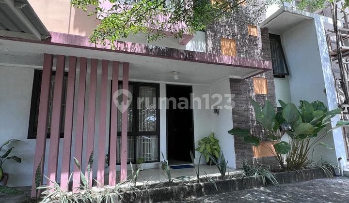 Cluster House Fully Furnished Near Sudirman