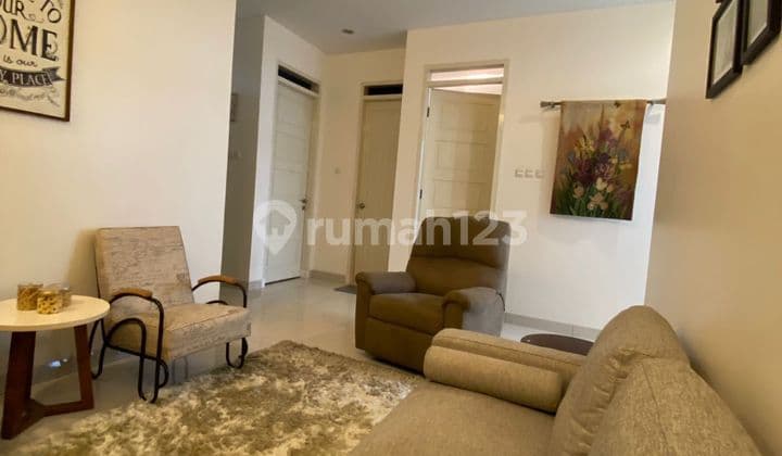 Rumah Mewah.full.perabot.dekat.bandara