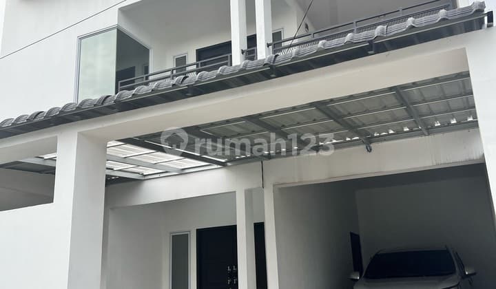 Rumah Semi Furnish Lantai 2 Dekat Bandara