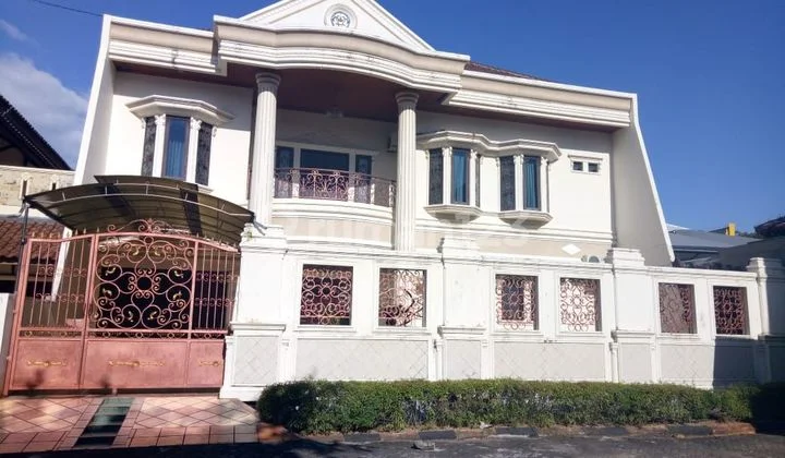 Luxury House for Sale in Bougenville Panakukang