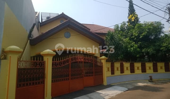 Bumi Pusaka Cinere Complex House, Serene and Comfortable...