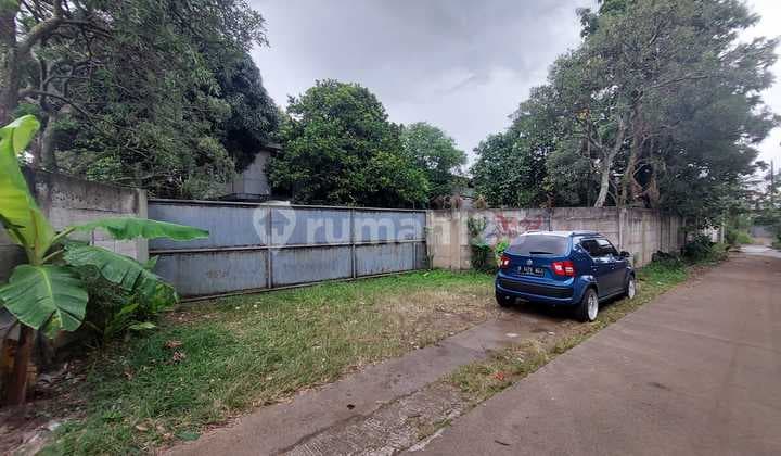 Workshop Warehouse with Teak Trees Land, Can Fit 20 Feet Container