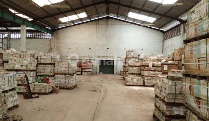 Gudang Besar Penjaringan Jakarta Utara Container 40 Feet