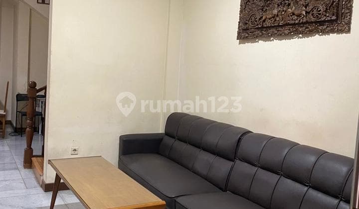 Rumah Taman Alfa Indah Rapih dan Siap Huni