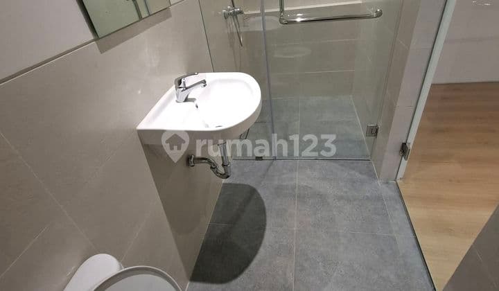 Rumah Minimalis Baru 3 Lantai Town House Alfa Just Finished Siap Huni bisa Cash / KPR