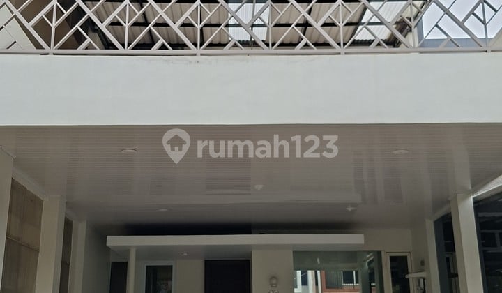 Rumah Minimalis Modern Puri Botanical Termurah