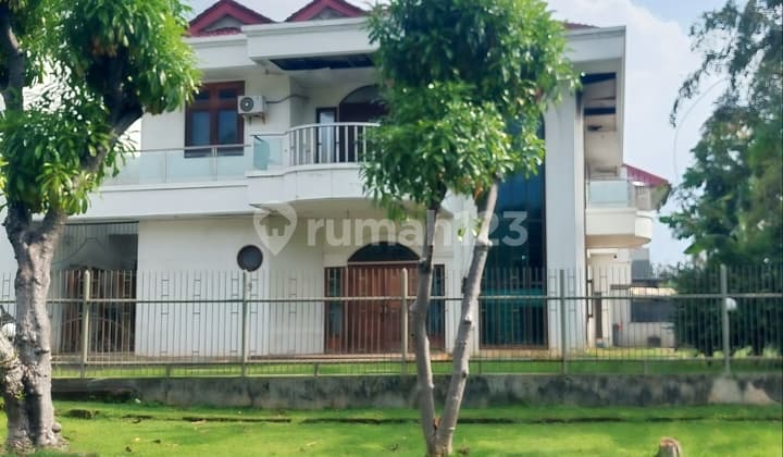 Rumah Murah Hitung Tanah Mega Kebon Jeruk Hoek Utara Timur