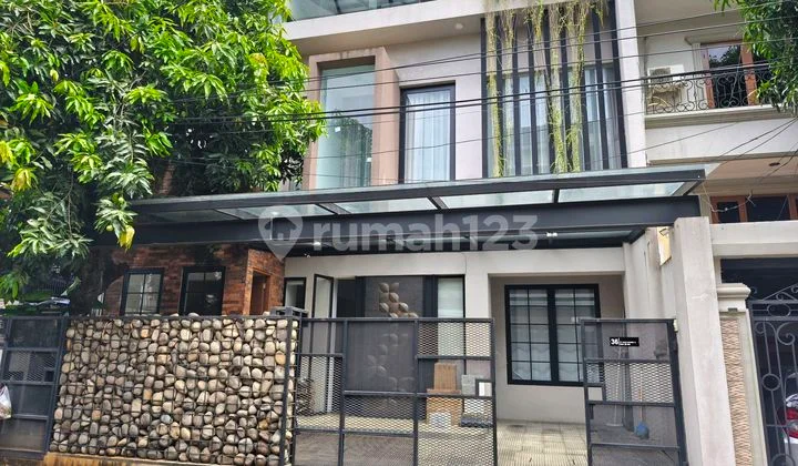 Rumah Minimalis 3.5 Lantai Sunrise Garden Siap Huni Bisa Kpr
