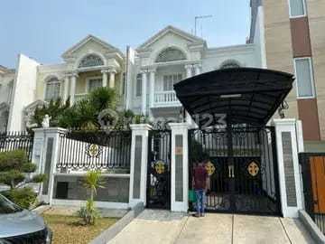 Rumah Klasik Kayara Pantai Indah Kapuk 3 Lantai Lebar 8.5 Furnished