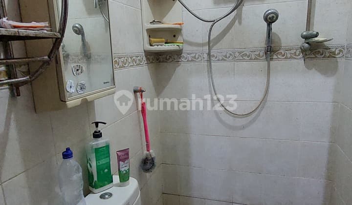 Rumah Full Tingkat Taman Alfa Indah Jakarta Barat Luas 144M Dimensi 8X18 Bangunan Mandiri Fasilitas Perumahan Lengkap & Dekat Pintu Toll Dalam Kota / Luar Kota