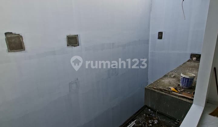 Rumah Baru Mau Jadi Mega Kebon Jeruk Model Minimalis