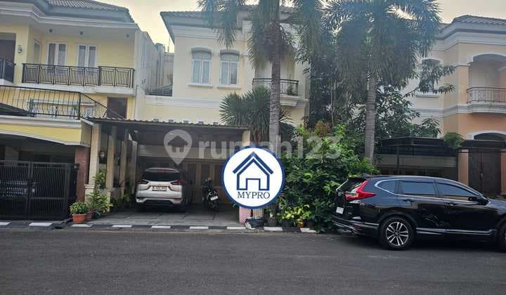 Rumah Klasik Di Permata Mediterania Srengseng Kembangan Jakarta Barat