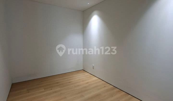 Rumah Minimalis Baru 3 Lantai Town House Alfa Just Finished Siap Huni bisa Cash / KPR