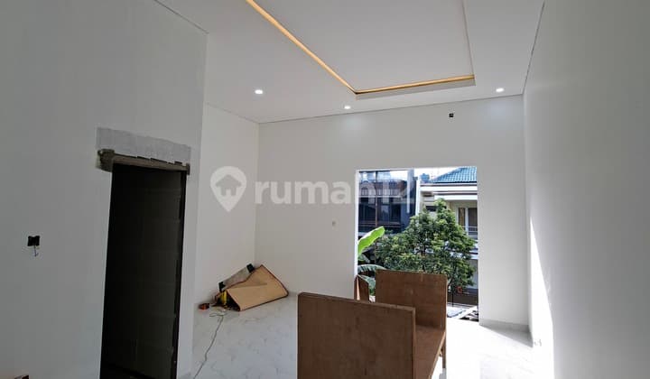 Rumah Baru Mau Jadi Mega Kebon Jeruk Model Minimalis