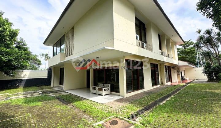 Ready-to-Occupy Rental House, Suitable for Business Near Kemang Raya, South Jakarta