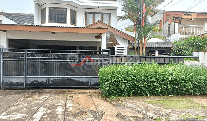 Rumah Lokasi Strategis ke MRT di Lebak Bulus, Jakarta Selatan