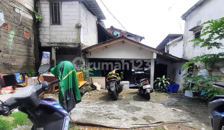 Rumah Murah Jatipadang Pejaten.184mtr Sgt Strategis Jln Kaki ke Busway