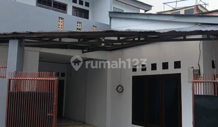 Rumah Bagus Pengadegan Pancoran 4 Kmr 95Jt/Thn