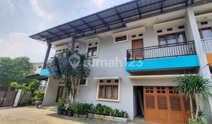 Rumah Mewah Townhouse Poltangan Tb.simatupang Pasar Minggu 115Jt/Thn Net