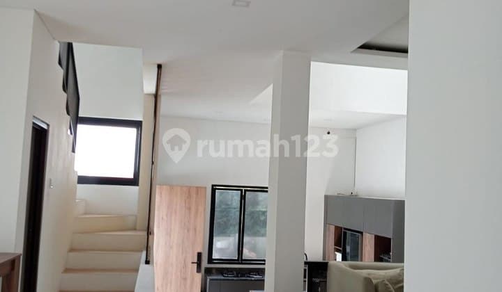 Rumah Villa Luxury Bojong Koneng Atas View Kota Bandung