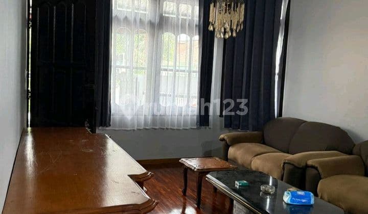 Disewakan Rumah Bagus Siap Huni di Pusat Kota Bandung