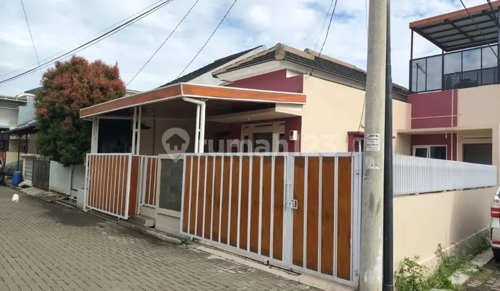 Rumah Siap Huni Dalam Cluster Pinus Regency Kota Bandung
