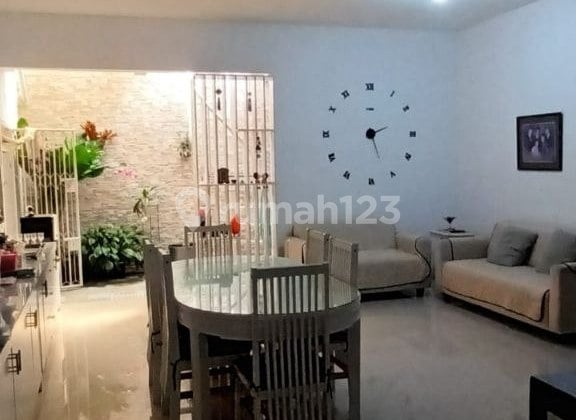 Rumah Terawat Siap Huni Turangga Buahbatu Kota Bandung