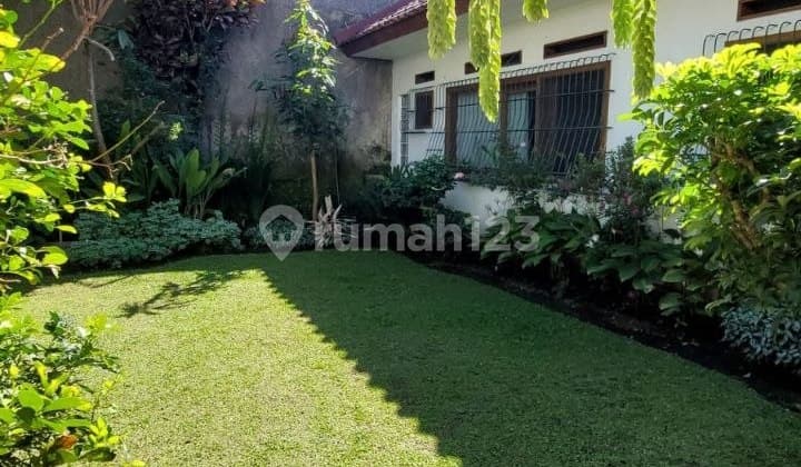 Well-Maintained, Ready-to-Occupy, Natural-Style House in Dago Area, Bandung City