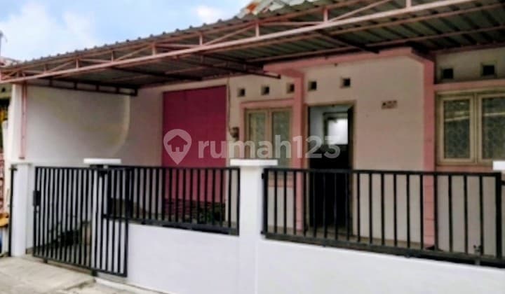 Rumah Murah di Lingkungan Perumahan di Wonorejo Dekat Mojosongo, Solo