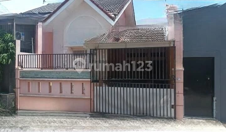 Dijual Cepat Rumah di Solo Baru 3 Menit ke The Park Mall