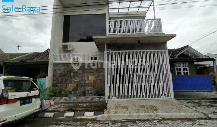 Two-Story Nice House in Housing Complex Near The Park Mall Solo Baru