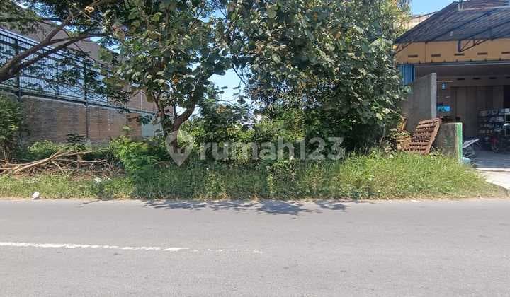 Tanah Strategis Dijual Di Jl. Mangesti Raya Gentan