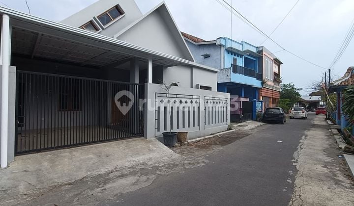 Rumah Bagus Full Furnished di Gonilan Kartasura Solo