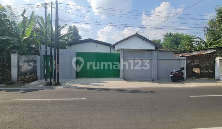 Gudang strategis tengah kota solo