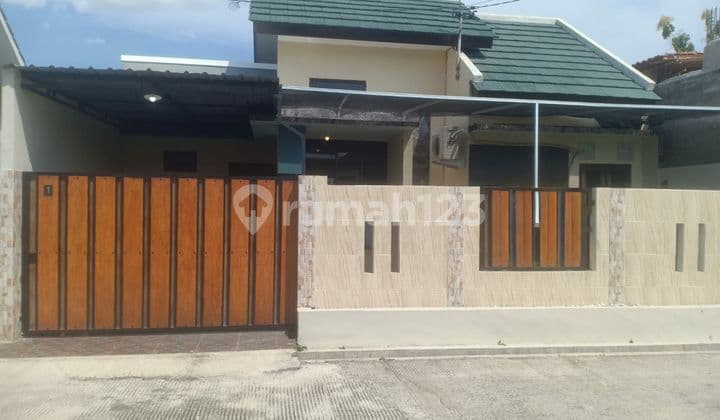 Rumah murah siap huni di colomadu solo
