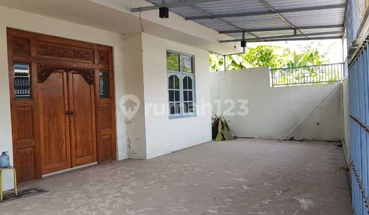 Rumah Bagus Siap Huni di Kwarasan Dekat Solo Baru