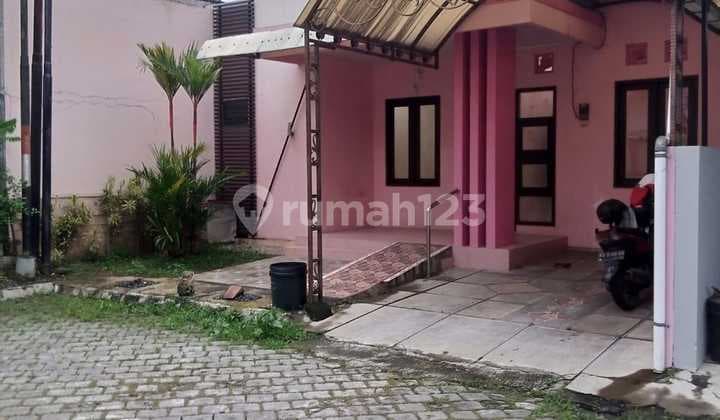 Rumah Cantik Siap Huni Di Cluster Lokasi Strategis Dekat Mall The Park Solo Baru